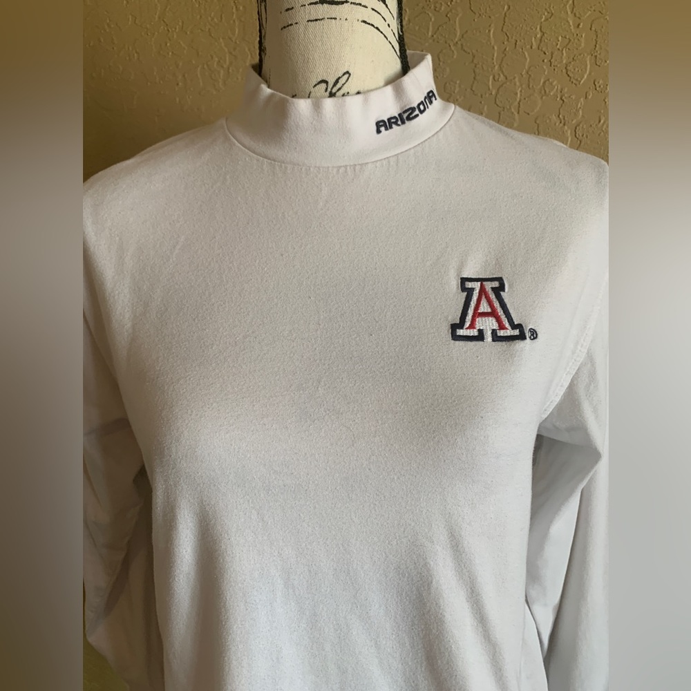 Colosseum Athletics White University of Arizona Turtleneck